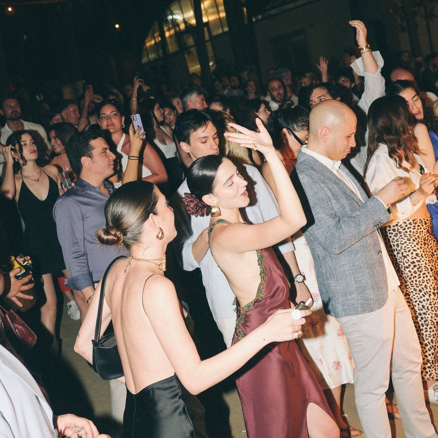 Emel Acar Gece Elbisesi