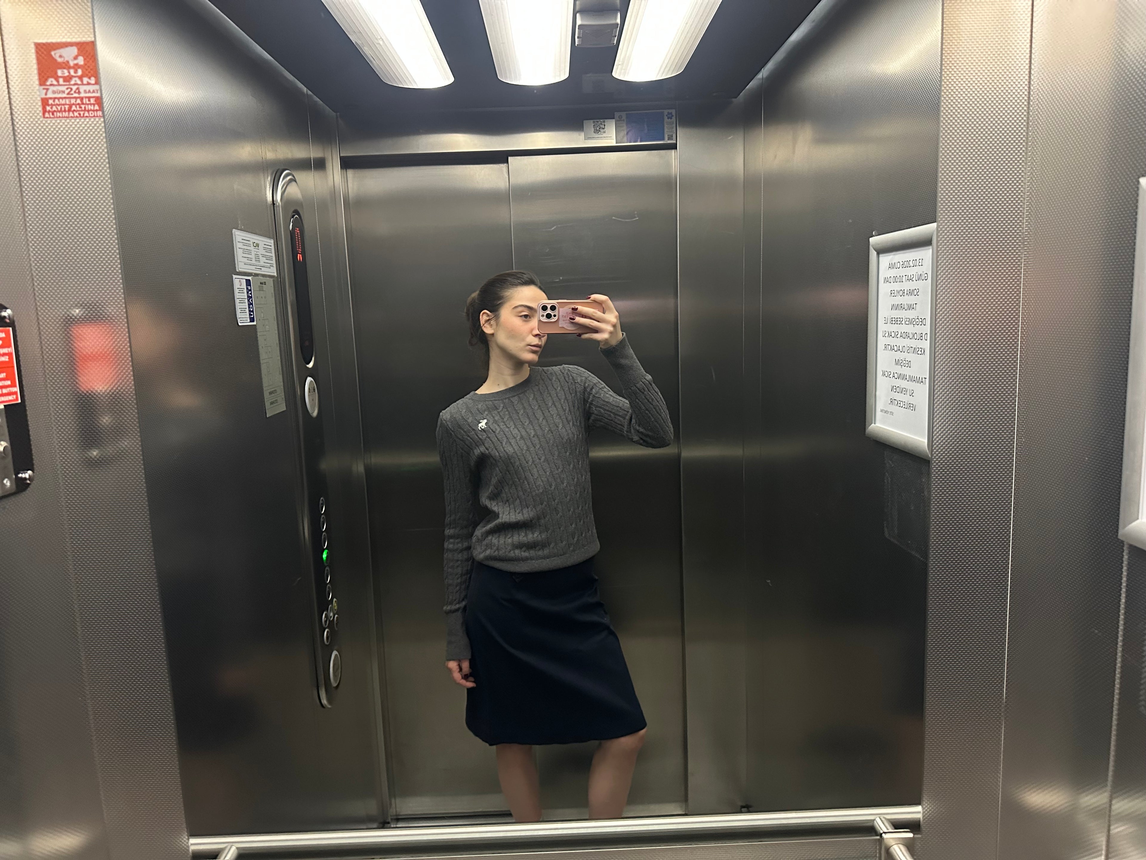 Marc by Marc Jacobs Midi Etek