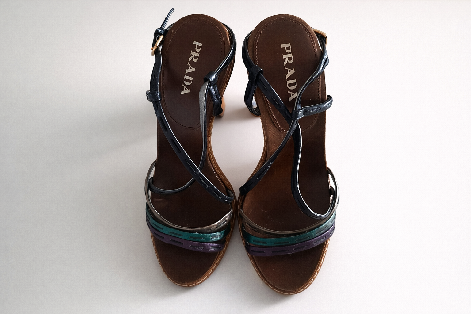 Vintage Prada Platformlu Sandalet
