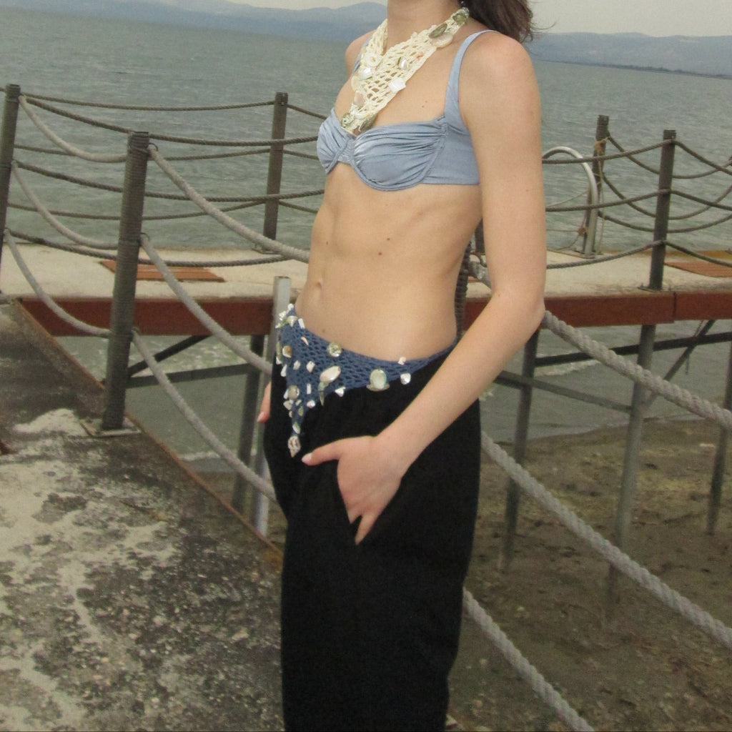 Deniz Kabuğu ve Taş Detaylı Makrome File Kolye