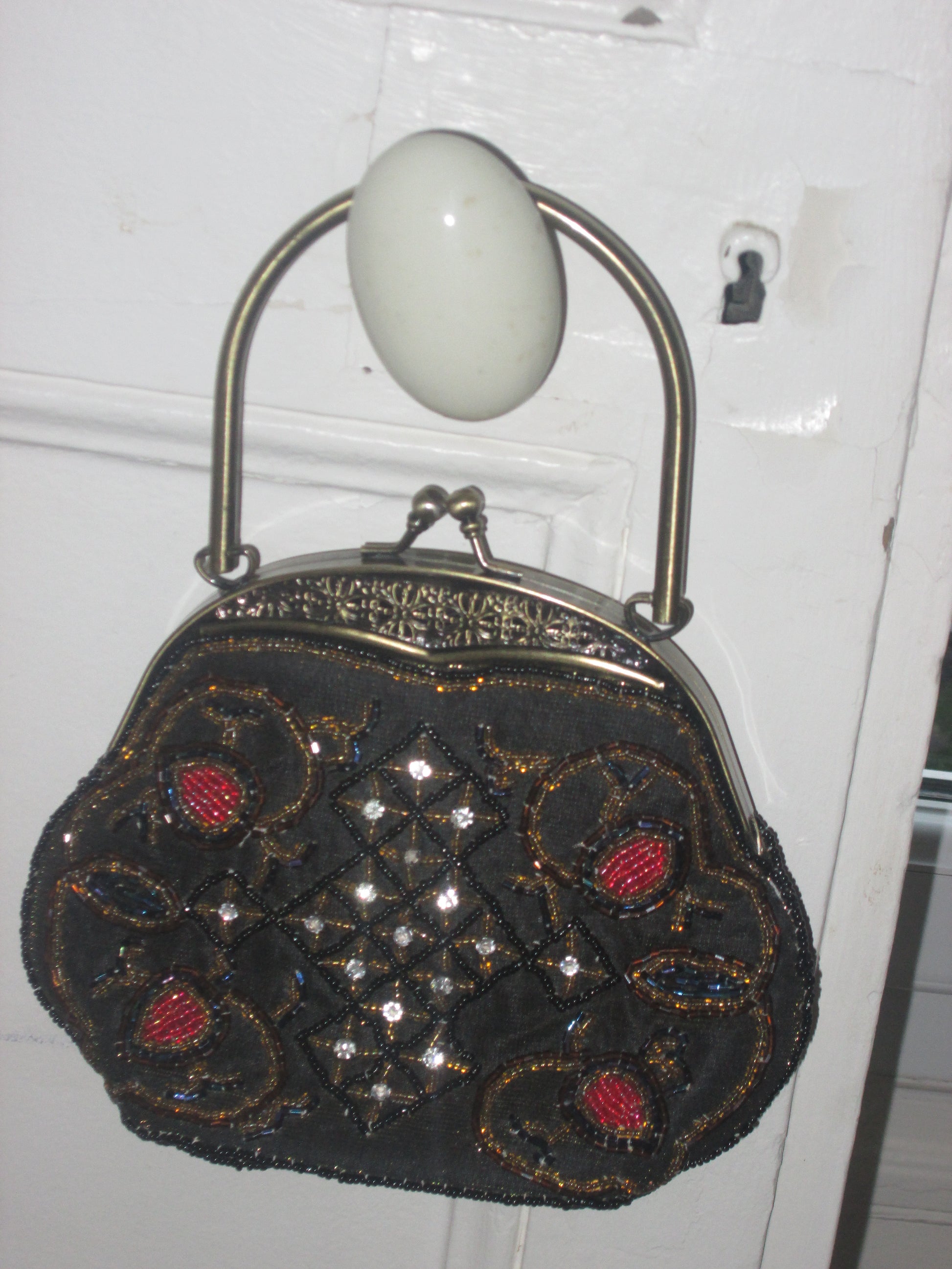 Vintage Boncuk İşlemeli El Çantası