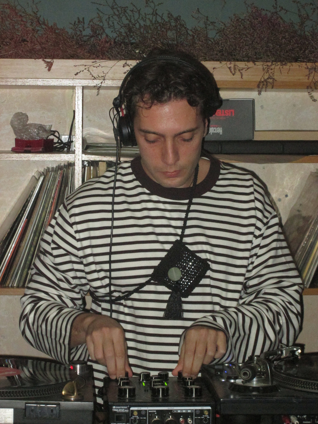 Square Tassel Pouch in Black