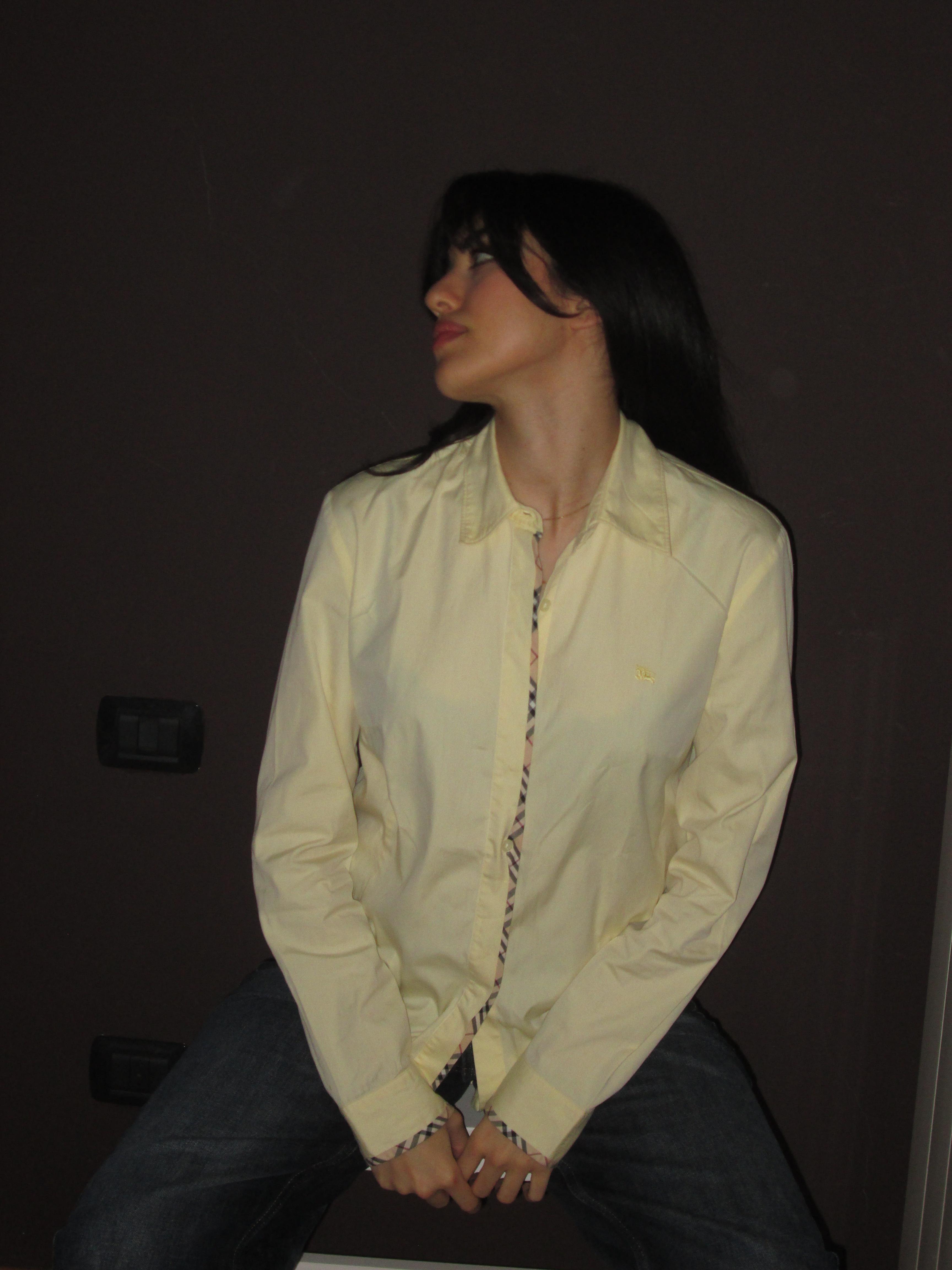 Burberry Butter Yellow Gömlek