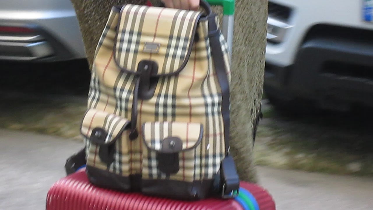 80’ler–90’lar Vintage Burberry Sırt Çantası